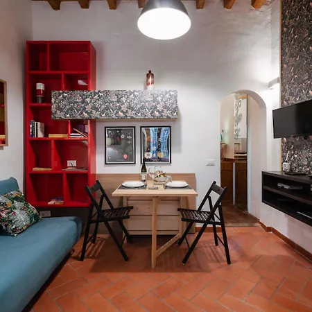 Charming In The Heart Of Santo Spirito 아파트 *