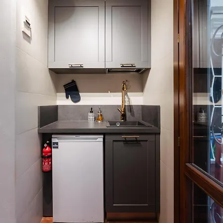 Charming In The Heart Of Santo Spirito * Florenz